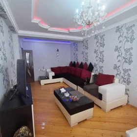 In Baku 75.0 m² apartment is for sale - Image 3