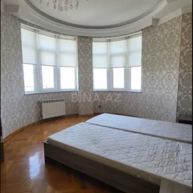 In Baku 160.0 m² apartment is for rent - Image 7