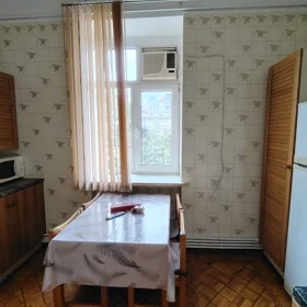 In Baku 90.0 m² apartment is for rent - Image 4