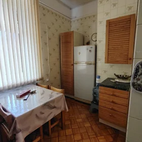 In Baku 90.0 m² apartment is for rent - Image 5