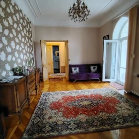In Baku 90.0 m² apartment is for rent - Image 10