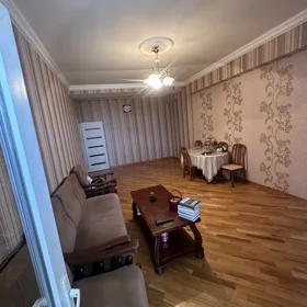 In Səbail rayonu 62.0 m² apartment is for sale - Image 3