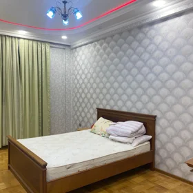 In Baku 90.0 m² apartment is for sale - Image 5