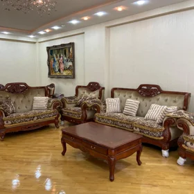 In Baku 220.0 m² apartment is for rent - Image 3