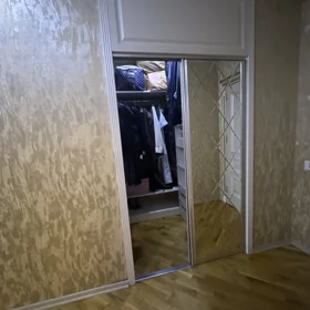 In Baku 130.0 m² apartment is for sale - Image 7