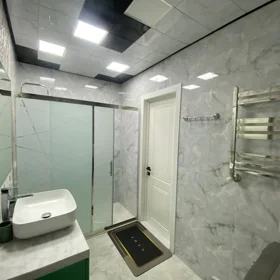 In Baku 140.0 m² apartment is for rent - Image 6