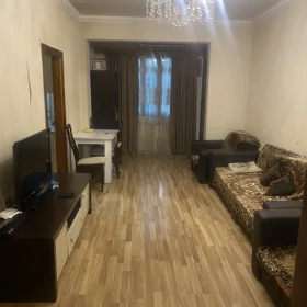 In Baku 90.0 m² apartment is for sale - Image 5
