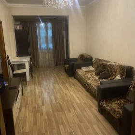 In Baku 90.0 m² apartment is for sale - Image 9