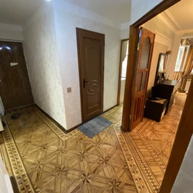 In Baku 70.0 m² apartment is for sale - Image 9