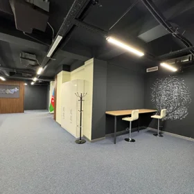Baku-da 530.0 m2 ofis kirayə verilir - Şəkil 3