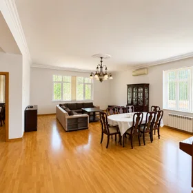Səbail rayonu-da 9.0 otaqlı 450.0 m2 bağ kirayə verilir - Şəkil 2
