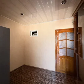 In Baku 90.0 m² apartment is for sale - Image 7