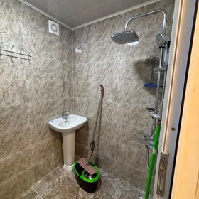 In Baku 60.0 m² apartment is for sale - Image 9