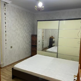 In Baku 65.0 m² apartment is for rent - Image 3
