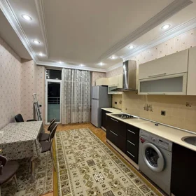 In Baku 125.0 m² apartment is for sale - Image 2