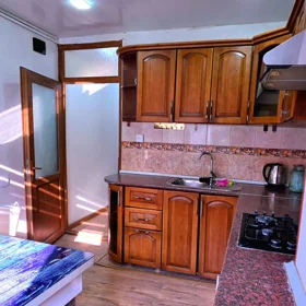 In Baku 80.0 m² apartment is for rent - Image 7