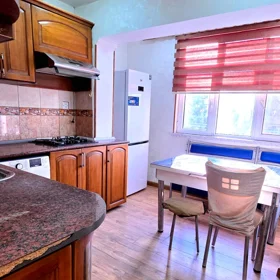 In Baku 80.0 m² apartment is for rent - Image 8
