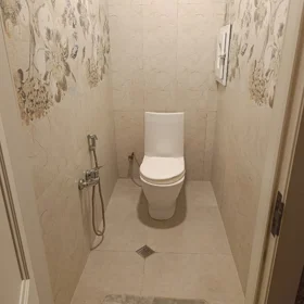 In Baku 135.0 m² apartment is for sale - Image 9