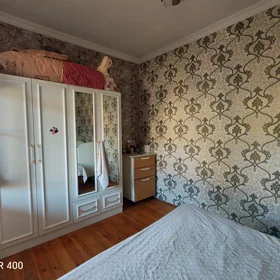 In Baku 90.0 m² house with 3.0 rooms is for sale - Image 5
