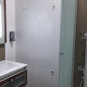 In Baku 64.0 m² apartment is for rent - Image 9