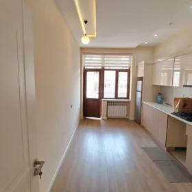 In Baku 90.0 m² apartment is for sale - Image 8