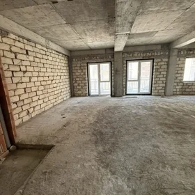 In Baku 256.0 m² apartment is for sale - Image 2