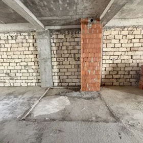 In Baku 256.0 m² apartment is for sale - Image 4