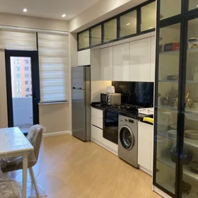 In Baku 145.0 m² apartment is for rent - Image 9