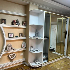 In Baku 204.0 m² apartment is for rent - Image 10