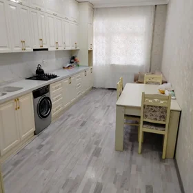 In Binəqədi rayonu 110.0 m² apartment is for rent - Image 2
