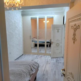 In Binəqədi rayonu 110.0 m² apartment is for rent - Image 7