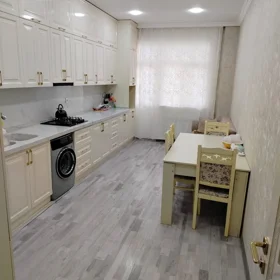 In Binəqədi rayonu 110.0 m² apartment is for rent - Image 10