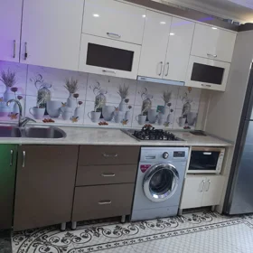 In Baku 70.0 m² apartment is for rent - Image 9