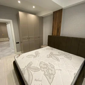 In Baku 80.0 m² apartment is for rent - Image 3
