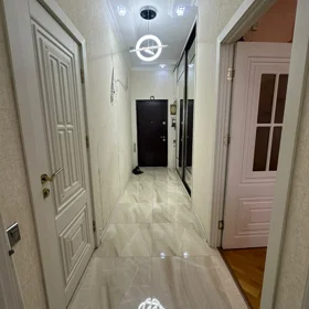 In Baku 80.0 m² apartment is for rent - Image 9