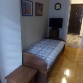 In Baku 130.0 m² apartment is for rent - Image 8