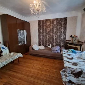 In Baku 120.0 m² house with 3.0 rooms is for sale - Image 4