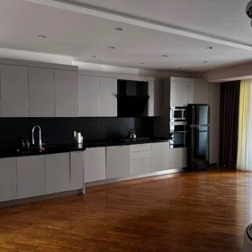 In Xətai rayonu 141.0 m² apartment is for rent - Image 2