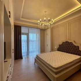 In Baku 225.0 m² apartment is for rent - Image 7