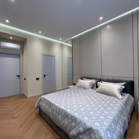 In Baku 157.0 m² apartment is for rent - Image 2