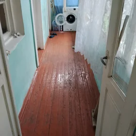 In Ganja 86.0 m² apartment is for sale - Image 3