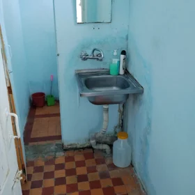 In Ganja 86.0 m² apartment is for sale - Image 5