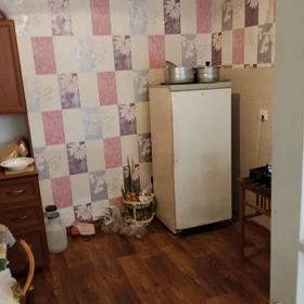 In Ganja 86.0 m² apartment is for sale - Image 6