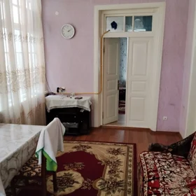 In Ganja 86.0 m² apartment is for sale - Image 7