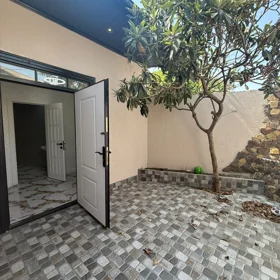 In Khirdalan 100.0 m² house with 4.0 rooms is for sale - Image 3