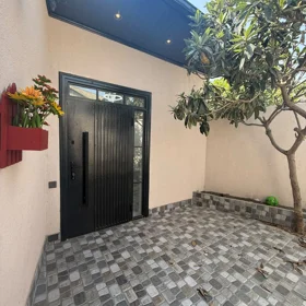 In Khirdalan 100.0 m² house with 4.0 rooms is for sale - Image 4