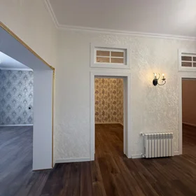 In Khirdalan 100.0 m² house with 4.0 rooms is for sale - Image 5