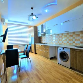 In Baku 120.0 m² apartment is for rent - Image 9