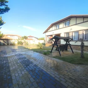 In Xəzər rayonu 200.0 m² house with 5.0 rooms is for rent - Image 3