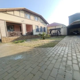 In Xəzər rayonu 200.0 m² house with 5.0 rooms is for rent - Image 4